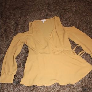 Leith Cold Shoulder Wrap Shirt